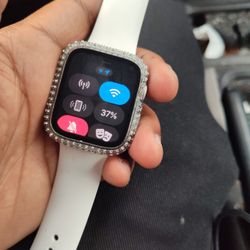 44 MM  Apple Watch SE GPS Lte AND AIR PODS