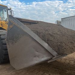 Compost And Custom Potting Soils 