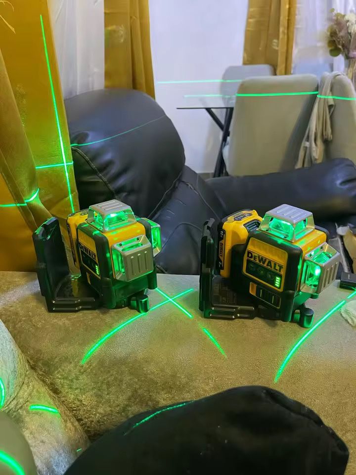 DeWalt Green Laser 360