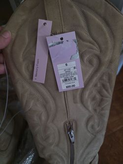 Wild Fable tan women boot sz 6