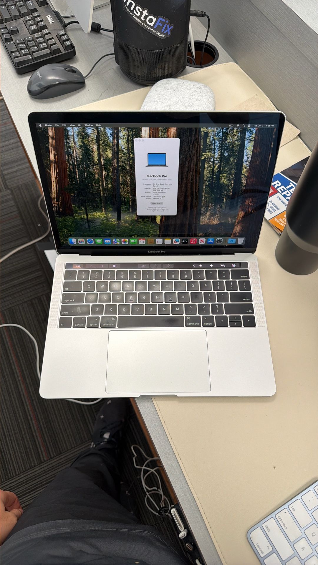 MacBook Pro 2019 13” Silver 256GB 16Gb Ram Apple Computer
