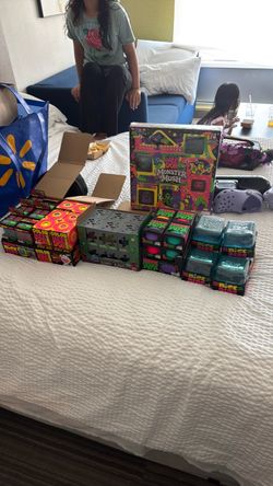 Needoh different prices