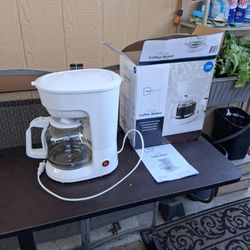 Mainstays 12 Cup Maker