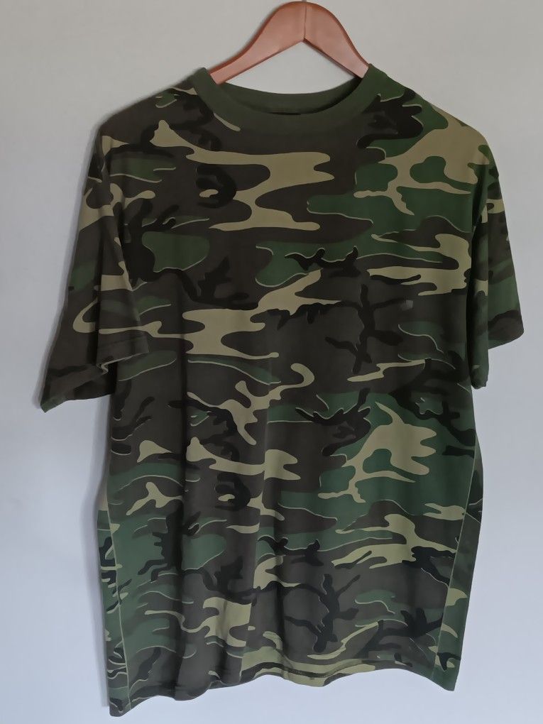Vintage Rothco Camouflage Tshirt Size Xl