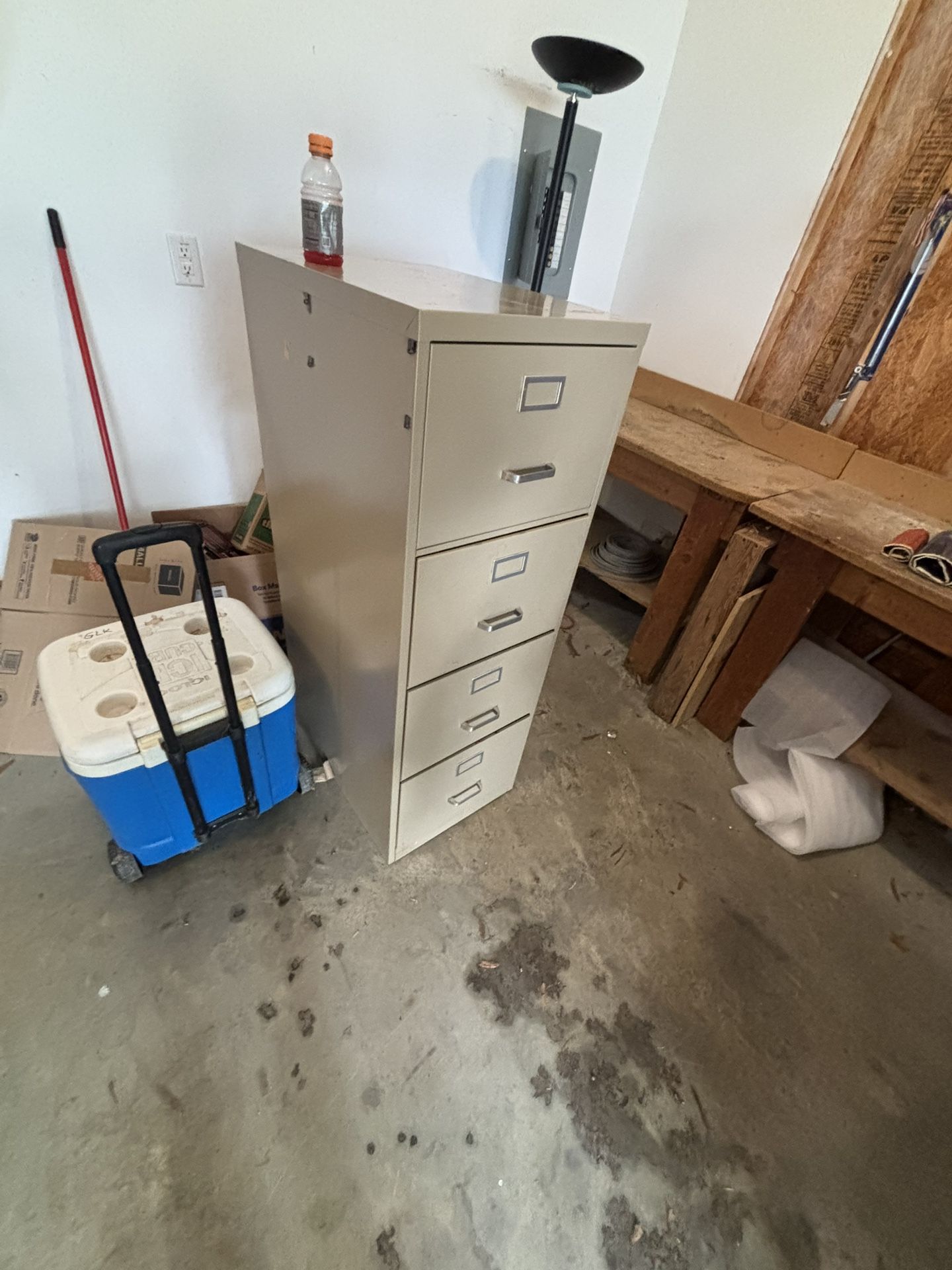 Furniture & Office Items