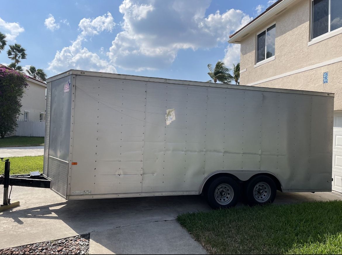 Trailer