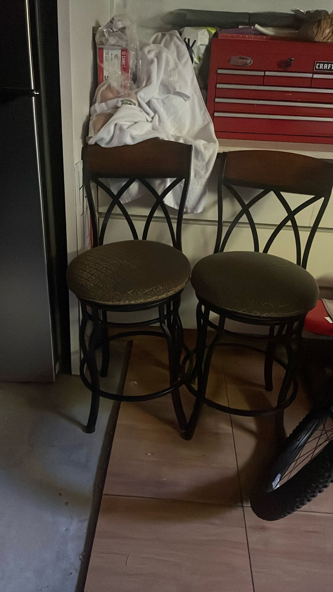 Bar Stools, 2 Counter Size, Swivel