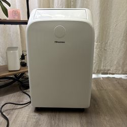 Hisense Portable Air Conditioner 8000Btu/hr