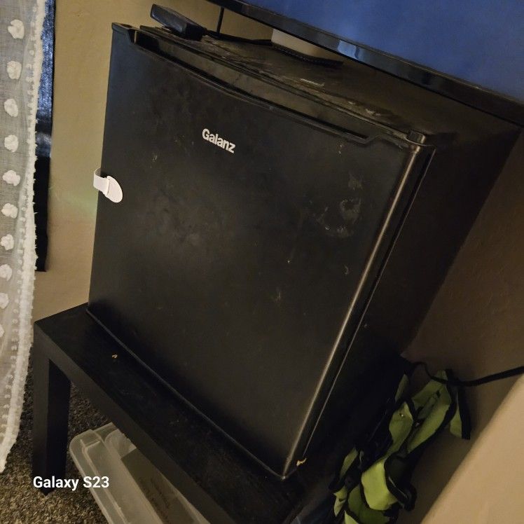 mini fridge