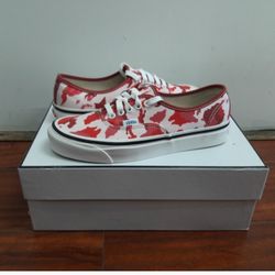Vans Multiple Sizes Read Entire Description