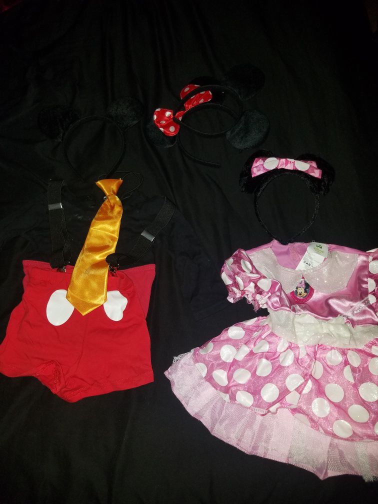 Mickey nd Minnie mouse costume size 12 to 18 months