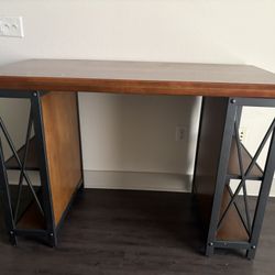 Kitchen Island/Table