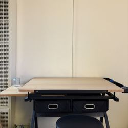 Artist’s Adjustable Desk
