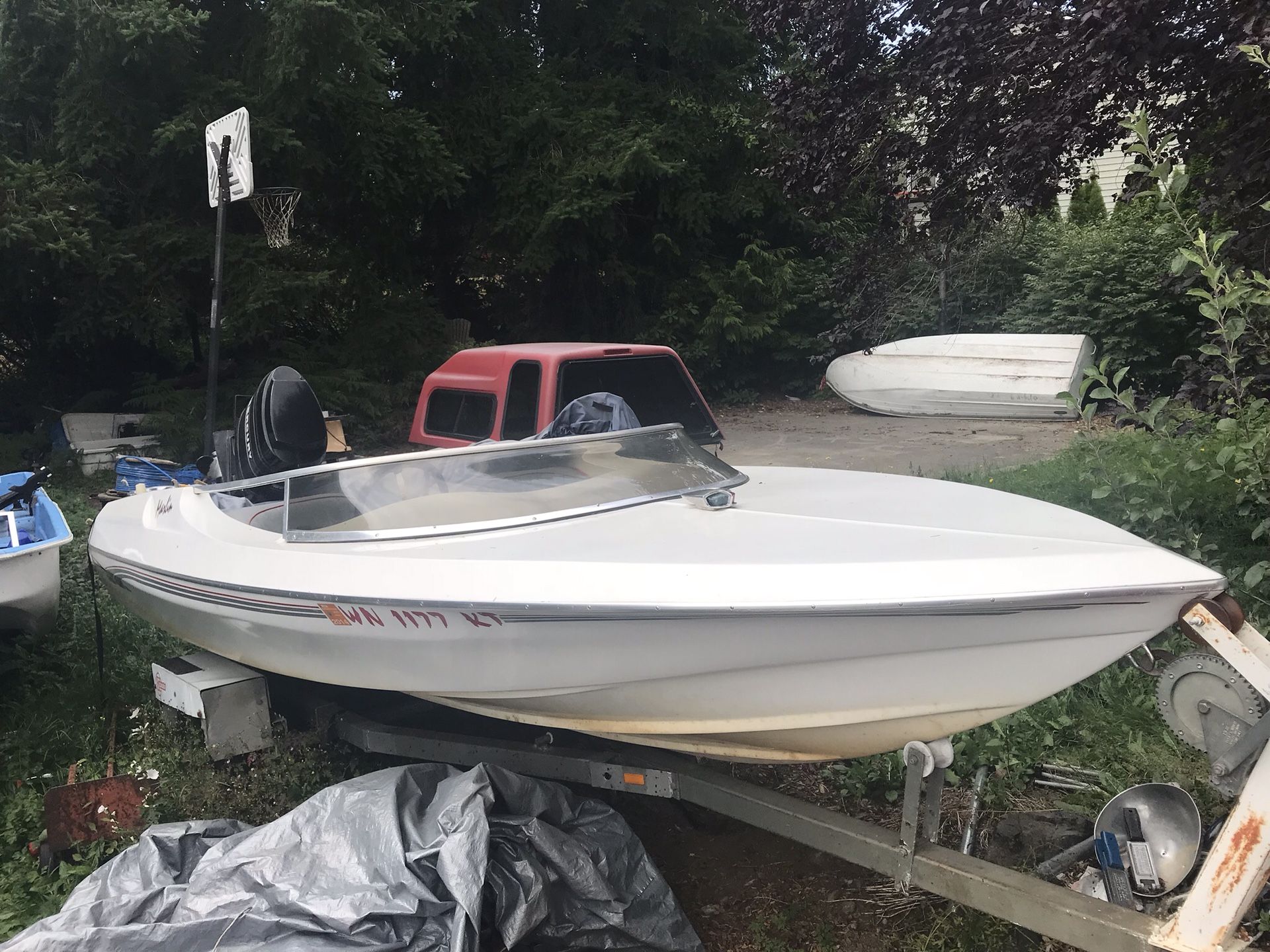 Marlin speed boat with trailer and mercury 2 stroke 115 motor