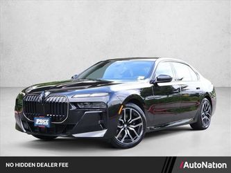 2025 BMW 740i