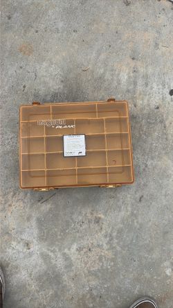 Plano Magnum Tackle Box