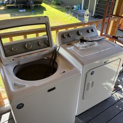 Maytag Washer & Dryer 