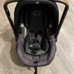 Evenflo Shyft dualride