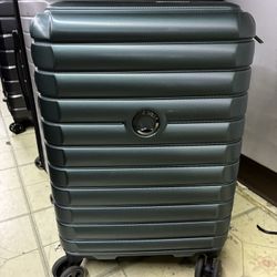 Delsey Paris Small Hardside Spinner Suitcase carry on 