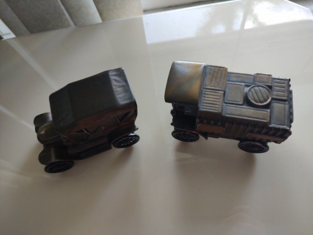Vintage Metal Model Car Banks In Great Condition