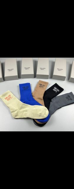 Gallery crew socks