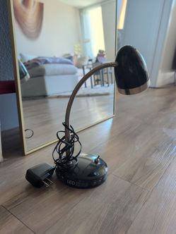 Free LED lamp