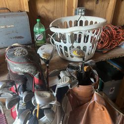 Golf Clubs 