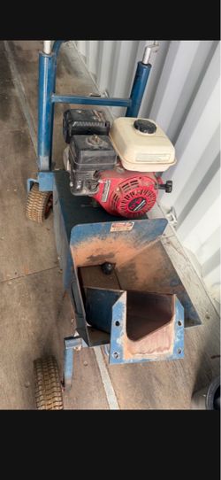 Lil' Bubba curb machine ep Curbing machine