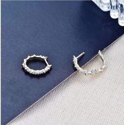 Hypoallergenic Huggie Hoop Earrings for Women,Lightweight Chunky Hoop Earrings for Girls