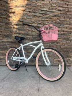 SD Bicycle Company “Garnet “ 26 inch Beach Cruiser w/ Basket
