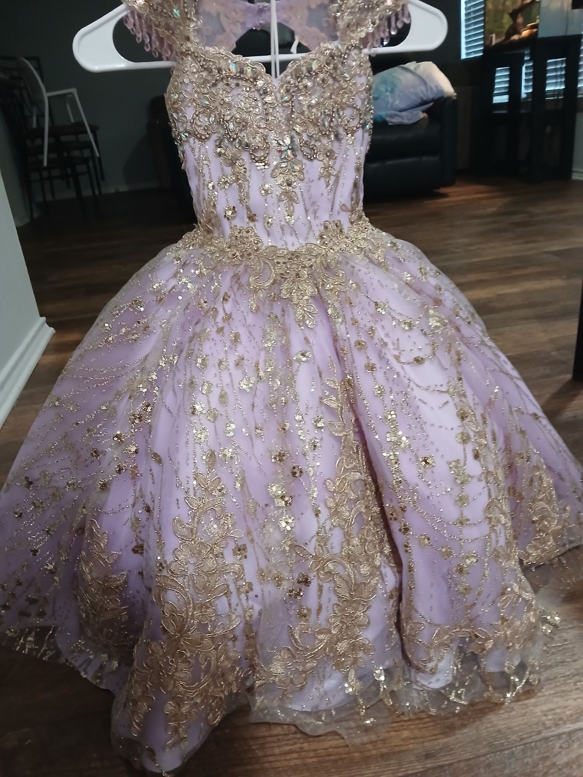 Beautiful dress Size 4