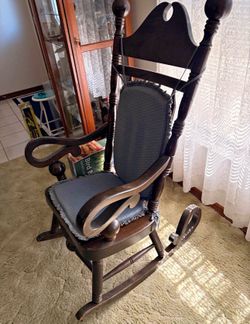 Vintage High-Back Platform Spring Rocker – Statement Accent Chair