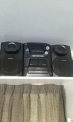 Panasonic Sterio 5 CD changer