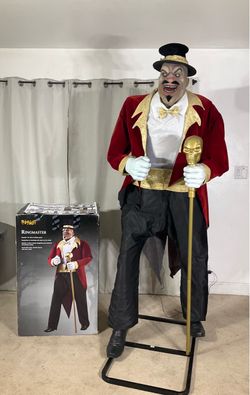 7 Ft RINGMASTER Halloween Animatronic