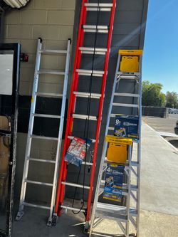 Variety. New and used hardware, ladders , stoves, lawnmowers, n much more. Espanol ✅