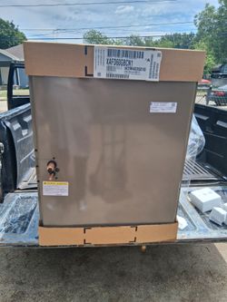 Luxaire XAFD60GBCN1 5 Ton Cased A-Coil Upflow/Downflow 24.5″ Wide