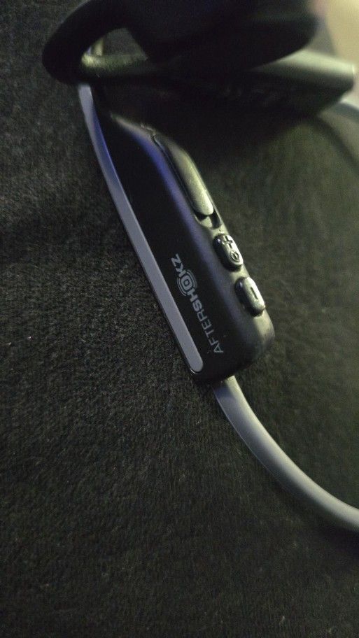 Aftershockz Headphones 