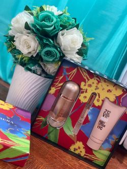 212 VIP rose