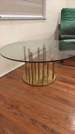 Floating Table