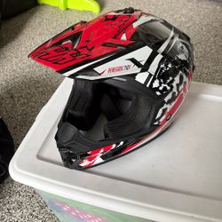 Off-roading Helmet 
