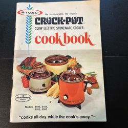 Vintage 1970s Rival Crock-Pot Slow Electric Stoneware Cooker Cookbook