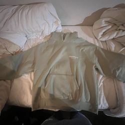 Polo ,Essential And Nike Tech Hoodies