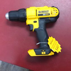 1003 Dewalt DCD771 20v Lithium Ion 1/2” Drill Driver (Tool Only) 546685