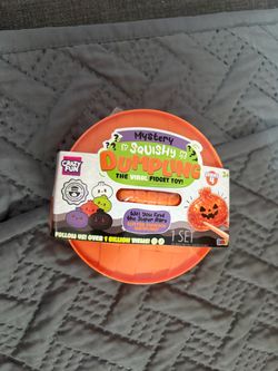 Crazy Fun Mystery Squishy Dumpling Series 4
