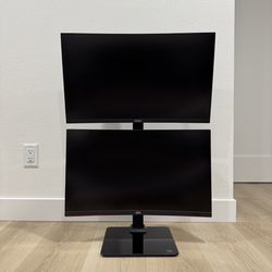 Gaming Monitor Setup