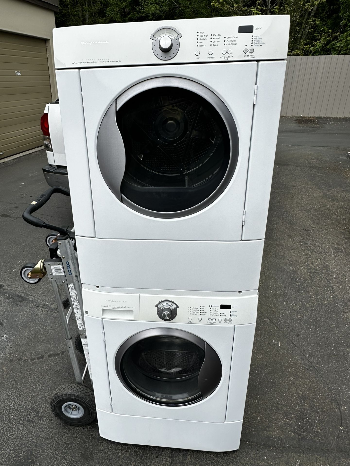 Frigidaire Washer&Dryer 