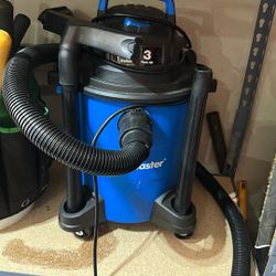 Vacates Small Shop Vac