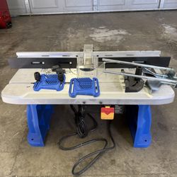 Kobolt 12 Amp Router/Table