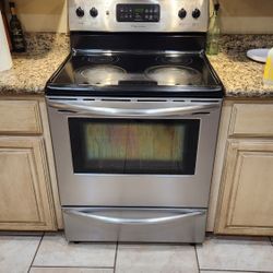Frigidaire Electric Stove