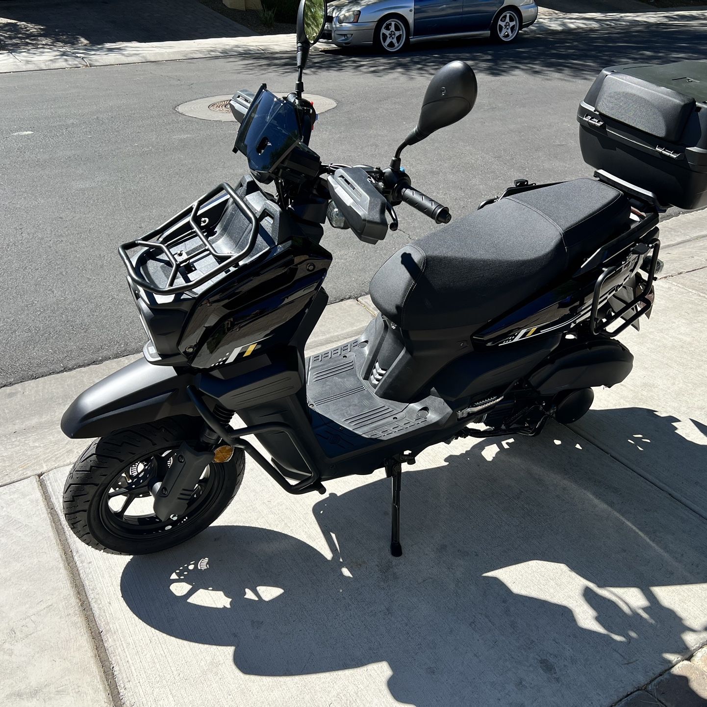 2025 BOOM BOM200T-8 • 169cc Adventure Scooter • Only 63 Miles! for Sale ...